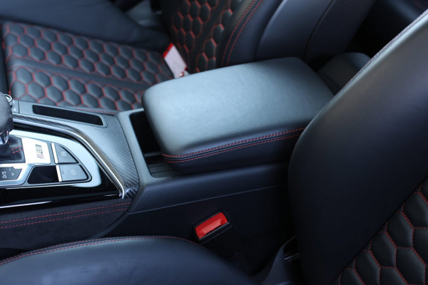 Audi RS4 2.9 TFSI Quattro *Pano*B&O*360 Camera*RS-Stoelen*Keyless*Trekhaak*
