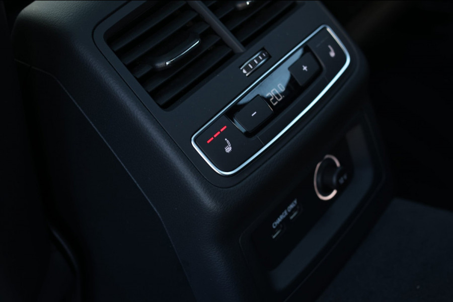 Audi RS4 2.9 TFSI Quattro *Pano*B&O*360 Camera*RS-Stoelen*Keyless*Trekhaak*