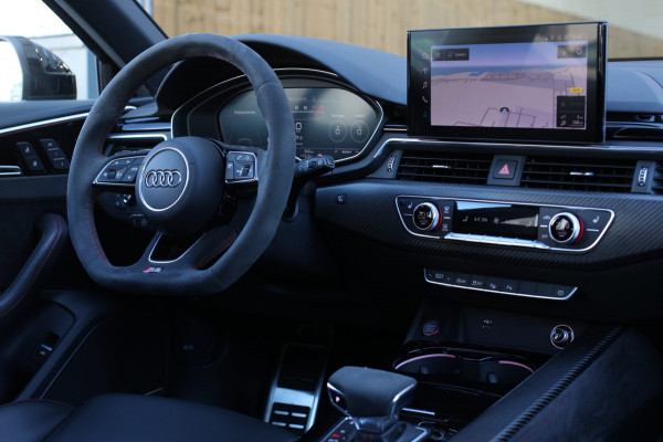 Audi RS4 2.9 TFSI Quattro *Pano*B&O*360 Camera*RS-Stoelen*Keyless*Trekhaak*
