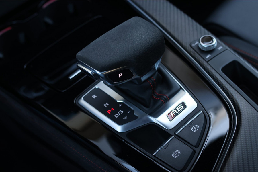 Audi RS4 2.9 TFSI Quattro *Pano*B&O*360 Camera*RS-Stoelen*Keyless*Trekhaak*