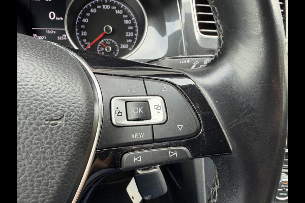 Volkswagen Golf 1.6 TDI Comfortline Business | Navigatie | Camera | DAB | Adaptive Cruise Control |  ACC |
