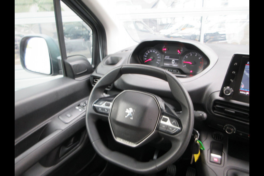 Peugeot Partner 1.6 BleuHDI, 99pk, Navigatie, Camera, PDC, Cruisecontrol.