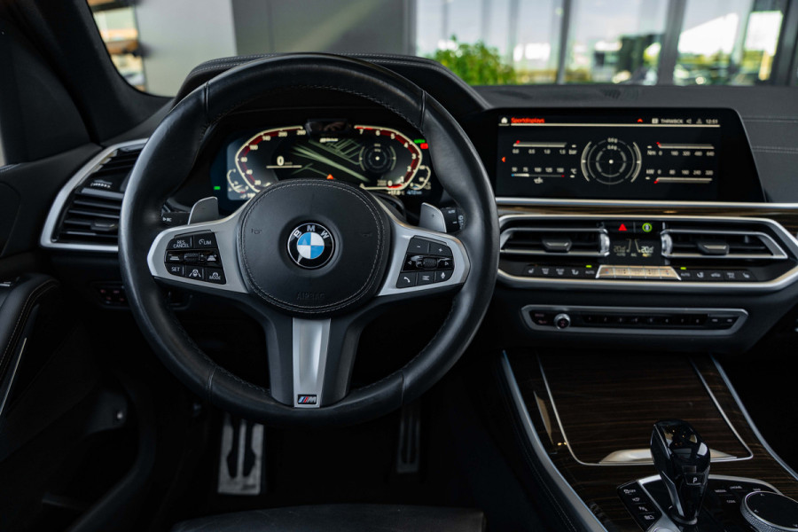 BMW X5 xDrive45e High Executive - Panorama | Laser | 360 Camera | Luchtvering | Memory