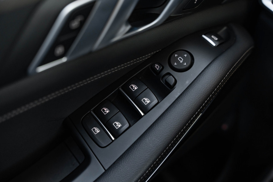 BMW X5 xDrive45e High Executive - Panorama | Laser | 360 Camera | Luchtvering | Memory