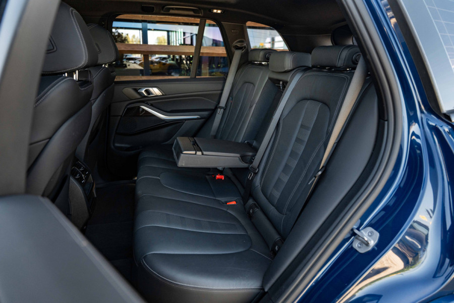 BMW X5 xDrive45e High Executive - Panorama | Laser | 360 Camera | Luchtvering | Memory