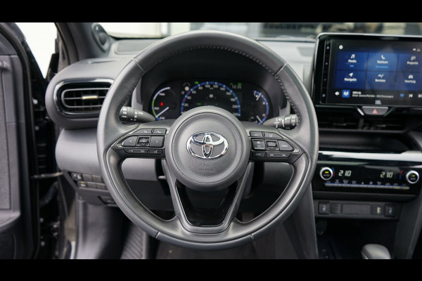 Toyota Yaris Cross 1.5 Hybrid Trail AUTOMAAT-ACC-CAMERA-FULL LED-HEADUP-JBL SOUND-KEYLESS-PANORAMA-STOELVERWARMING
