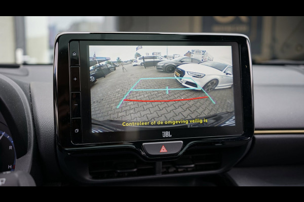 Toyota Yaris Cross 1.5 Hybrid Trail AUTOMAAT-ACC-CAMERA-FULL LED-HEADUP-JBL SOUND-KEYLESS-PANORAMA-STOELVERWARMING