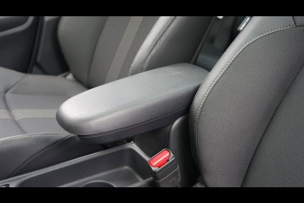 Toyota Yaris Cross 1.5 Hybrid Trail AUTOMAAT-ACC-CAMERA-FULL LED-HEADUP-JBL SOUND-KEYLESS-PANORAMA-STOELVERWARMING