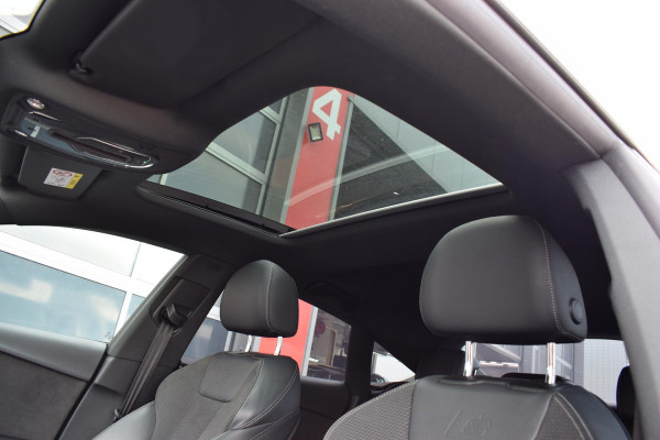 Audi A5 Sportback 35 TFSI Sport S-line edition | 2x S-Line | Pano | Alcantara\ Leer | Sportstoelen