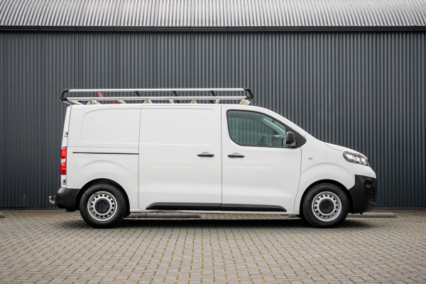 Opel Vivaro 1.5 L2H1 | 120 PK | 1ste Eigenaar | Cruise | Airco | Trekhaak | Imperiaal