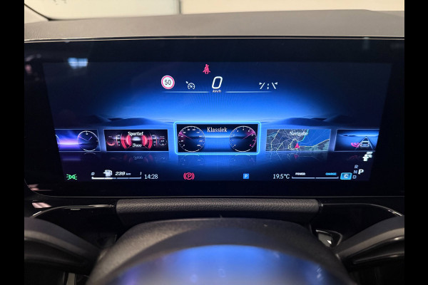 Mercedes-Benz B-Klasse 180 Business Line NAVI/V-COCKPIT/CAM/DAB/ECC/PDC/CRUISE/TREKH///