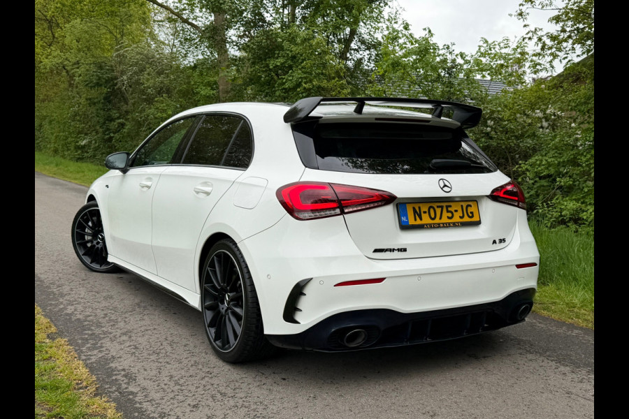 Mercedes-Benz A-Klasse AMG 35 4MATIC|2019|Schaalstoelen|Dealer|Lip-pakket|Sfeer verl| Camera|