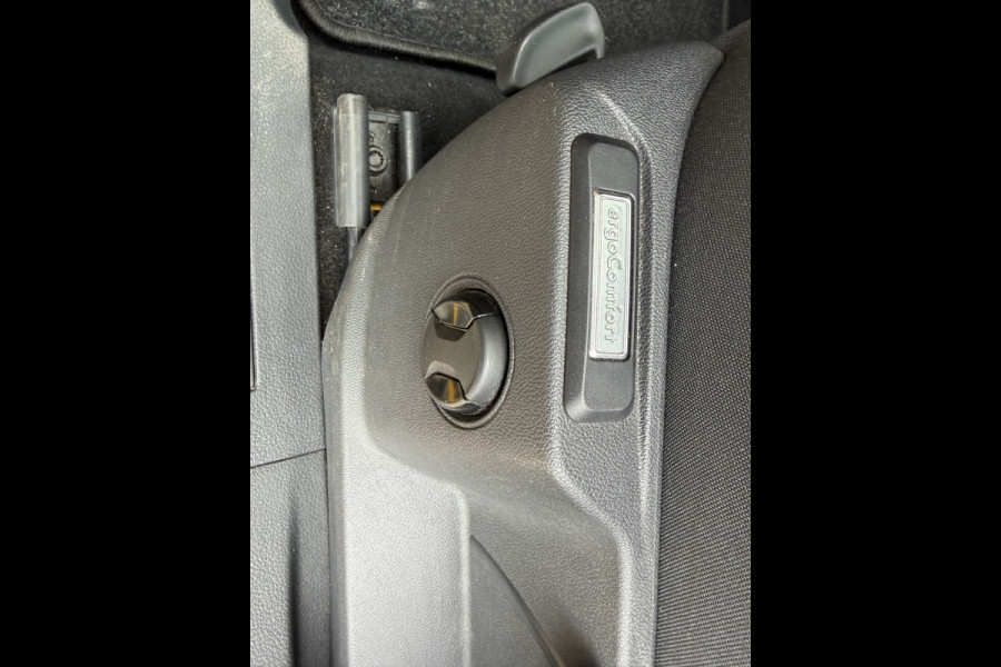 Volkswagen Caddy Cargo 2.0 TDI Comfort Cruise Control/Trekhaak/Parkeersensoren