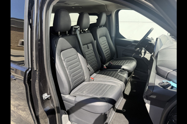 Ford Tourneo Custom 233PK PHEV Automaat Ex BTW/Ex BPM Titanium 9-Personen LED Lichtmetalen Velgen PDC Leren stoelen Carplay Camera Parkeersensoren Cruise Control