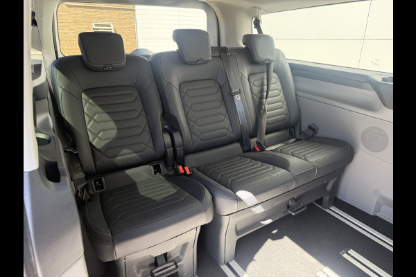 Ford Tourneo Custom 233PK PHEV Automaat Ex BTW/Ex BPM Titanium 9-Personen LED Lichtmetalen Velgen PDC Leren stoelen Carplay Camera Parkeersensoren Cruise Control