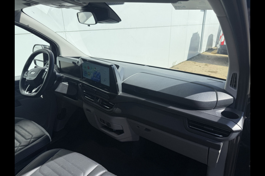 Ford Tourneo Custom 233PK PHEV Automaat Ex BTW/Ex BPM Titanium 9-Personen LED Lichtmetalen Velgen PDC Leren stoelen Carplay Camera Parkeersensoren Cruise Control