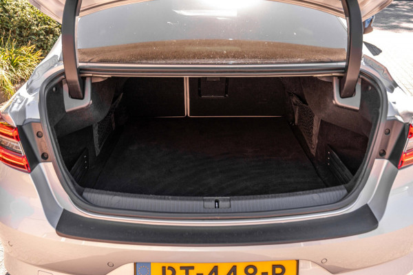 Renault Talisman 1.6 TCe Limousin 150 PK Aut. BOSE Massage Stoelvent/verw. Camera Trekhaak 18''