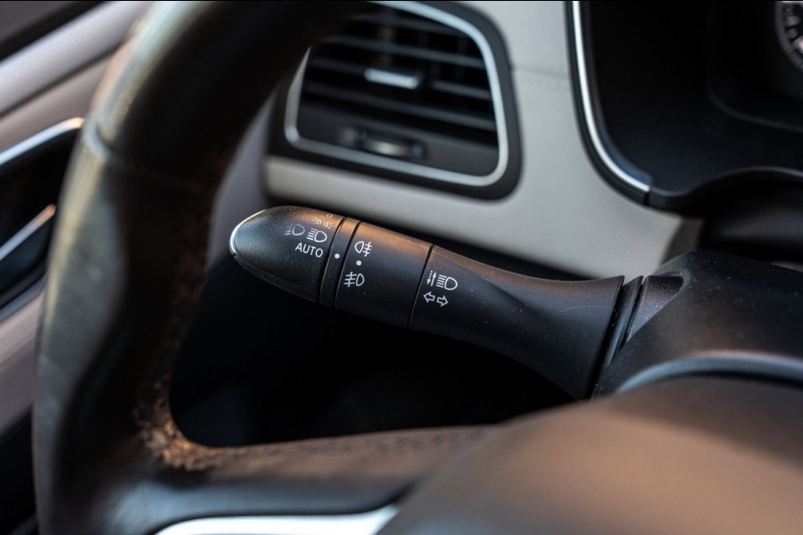 Renault Talisman 1.6 TCe Limousin 150 PK Aut. BOSE Massage Stoelvent/verw. Camera Trekhaak 18''