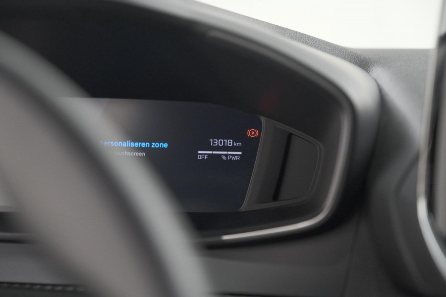 Peugeot e-2008 EV Allure 54 kWh | 11 KW Lader | Apple Carplay | Parkeersensoren
