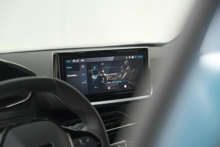 Peugeot e-2008 EV Allure 54 kWh | 11 KW Lader | Apple Carplay | Parkeersensoren