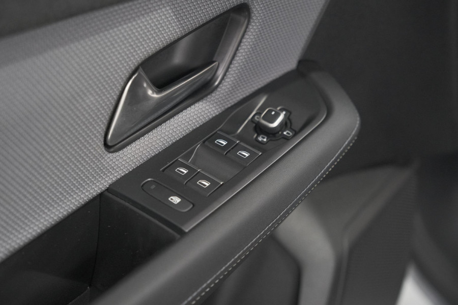 Opel Grandland 1.2 Turbo 145 Hybrid GS | Nieuw Model | Camera | Apple Carplay | Navigatie | Stoelverwarming