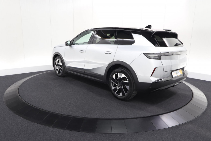Opel Grandland 1.2 Turbo 145 Hybrid GS | Nieuw Model | Camera | Apple Carplay | Navigatie | Stoelverwarming