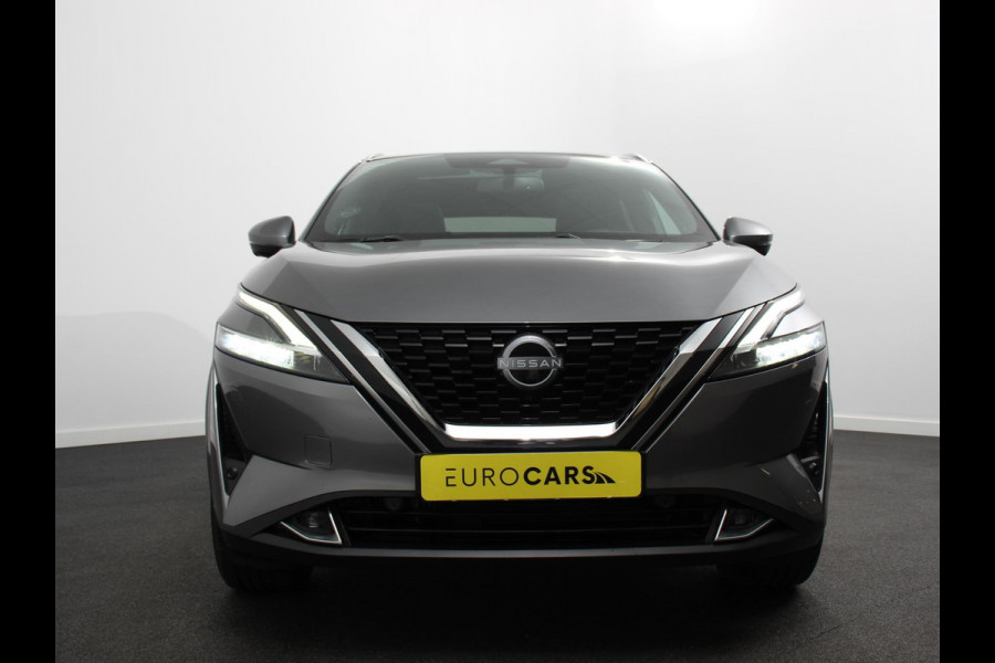 Nissan QASHQAI 1.3 MHEV Xtronic Tekna Plus Automaat Navigatie Apple Carplay/Android Auto Parkeersensoren 360 camera Adaptive cruise control Panoramadak Elektrische achterklep Elektrische bestuurderstoel Stoel-en stuurverwarming Ledverlichting Climate Control