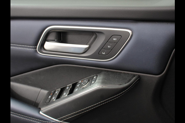 Nissan QASHQAI 1.3 MHEV Xtronic Tekna Plus Automaat Navigatie Apple Carplay/Android Auto Parkeersensoren 360 camera Adaptive cruise control Panoramadak Elektrische achterklep Elektrische bestuurderstoel Stoel-en stuurverwarming Ledverlichting Climate Control