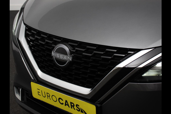 Nissan QASHQAI 1.3 MHEV Xtronic Tekna Plus Automaat Navigatie Apple Carplay/Android Auto Parkeersensoren 360 camera Adaptive cruise control Panoramadak Elektrische achterklep Elektrische bestuurderstoel Stoel-en stuurverwarming Ledverlichting Climate Control