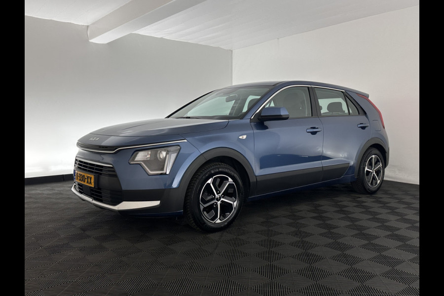 Kia Niro 1.6 GDi Hybrid ComfortLine (INCL.BTW) Aut. *ADAPTIVE-CRUISE | DIGI-COCKPIT | CARPLAY | CAMERA | COMFORTSEATS | DAB | ECC | PDC | CRUISE | 16''ALU | TOWBAR*