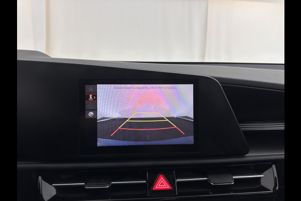Kia Niro 1.6 GDi Hybrid ComfortLine (INCL.BTW) Aut. *ADAPTIVE-CRUISE | DIGI-COCKPIT | CARPLAY | CAMERA | COMFORTSEATS | DAB | ECC | PDC | CRUISE | 16''ALU | TOWBAR*