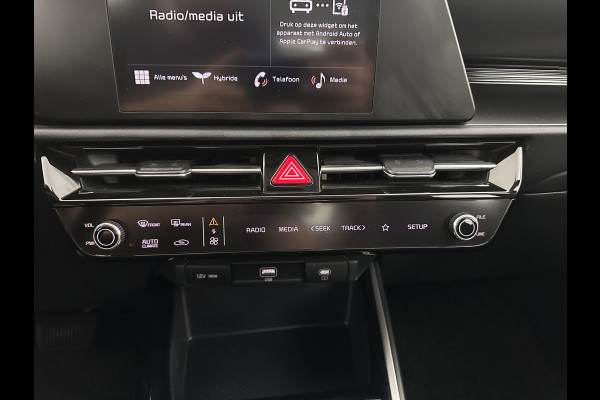 Kia Niro 1.6 GDi Hybrid ComfortLine (INCL.BTW) Aut. *ADAPTIVE-CRUISE | DIGI-COCKPIT | CARPLAY | CAMERA | COMFORTSEATS | DAB | ECC | PDC | CRUISE | 16''ALU | TOWBAR*