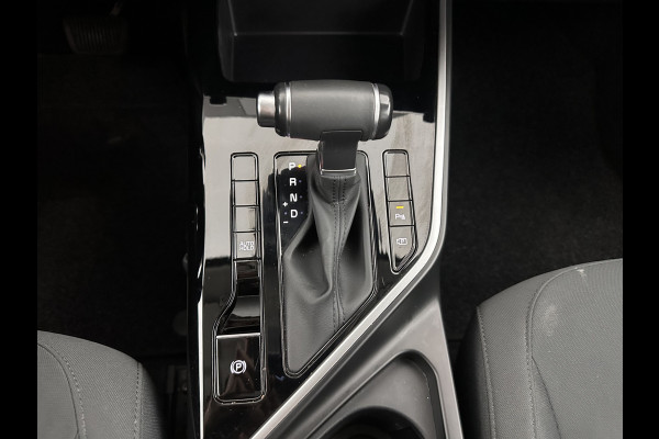 Kia Niro 1.6 GDi Hybrid ComfortLine (INCL.BTW) Aut. *ADAPTIVE-CRUISE | DIGI-COCKPIT | CARPLAY | CAMERA | COMFORTSEATS | DAB | ECC | PDC | CRUISE | 16''ALU | TOWBAR*