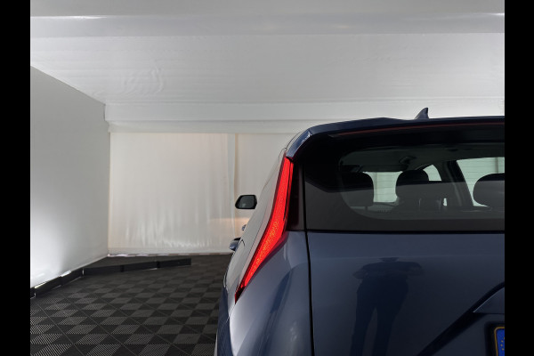 Kia Niro 1.6 GDi Hybrid ComfortLine (INCL.BTW) Aut. *ADAPTIVE-CRUISE | DIGI-COCKPIT | CARPLAY | CAMERA | COMFORTSEATS | DAB | ECC | PDC | CRUISE | 16''ALU | TOWBAR*