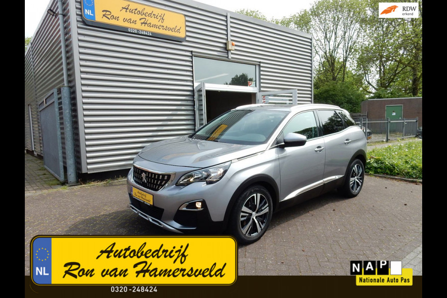 Peugeot 3008 1.2 PureTech ALLURE*LEDER*PANODAK*NAVI*CAMERA*