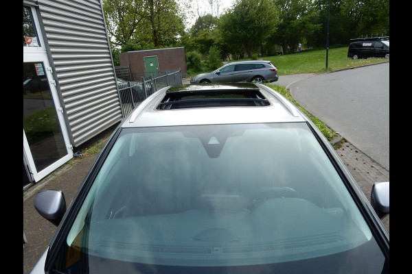 Peugeot 3008 1.2 PureTech ALLURE*LEDER*PANODAK*NAVI*CAMERA*