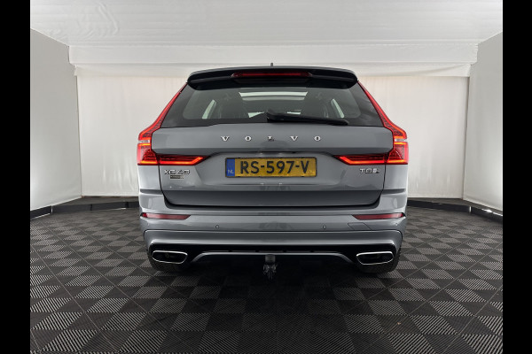 Volvo XC60 2.0 T8 Twin Engine AWD R-Design (INCL.BTW) *PANO | LEATHER-MICROFIBRE | FULL-LED | KEYLESS | AIR-SUSPENSION | HEATED-SPORTSEATS | DIGI-COCKPIT | CAMERA | NAVI-FULLMAP | ECC | PDC | CRUISE | 21''ALU | TOWBAR*