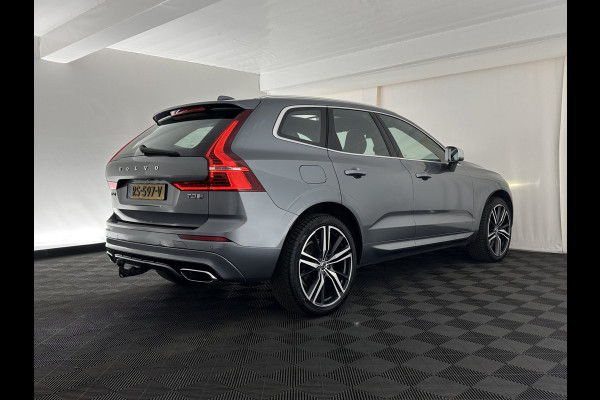 Volvo XC60 2.0 T8 Twin Engine AWD R-Design (INCL.BTW) *PANO | LEATHER-MICROFIBRE | FULL-LED | KEYLESS | AIR-SUSPENSION | HEATED-SPORTSEATS | DIGI-COCKPIT | CAMERA | NAVI-FULLMAP | ECC | PDC | CRUISE | 21''ALU | TOWBAR*