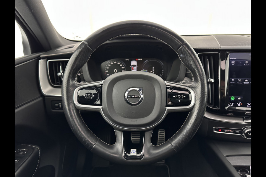 Volvo XC60 2.0 T8 Twin Engine AWD R-Design (INCL.BTW) *PANO | LEATHER-MICROFIBRE | FULL-LED | KEYLESS | AIR-SUSPENSION | HEATED-SPORTSEATS | DIGI-COCKPIT | CAMERA | NAVI-FULLMAP | ECC | PDC | CRUISE | 21''ALU | TOWBAR*