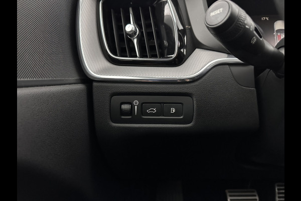 Volvo XC60 2.0 T8 Twin Engine AWD R-Design (INCL.BTW) *PANO | LEATHER-MICROFIBRE | FULL-LED | KEYLESS | AIR-SUSPENSION | HEATED-SPORTSEATS | DIGI-COCKPIT | CAMERA | NAVI-FULLMAP | ECC | PDC | CRUISE | 21''ALU | TOWBAR*