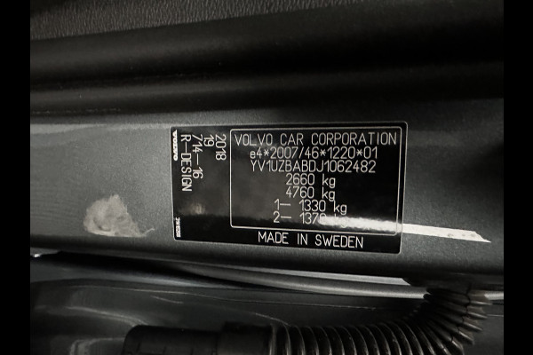 Volvo XC60 2.0 T8 Twin Engine AWD R-Design (INCL.BTW) *PANO | LEATHER-MICROFIBRE | FULL-LED | KEYLESS | AIR-SUSPENSION | HEATED-SPORTSEATS | DIGI-COCKPIT | CAMERA | NAVI-FULLMAP | ECC | PDC | CRUISE | 21''ALU | TOWBAR*