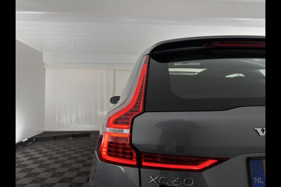 Volvo XC60 2.0 T8 Twin Engine AWD R-Design (INCL.BTW) *PANO | LEATHER-MICROFIBRE | FULL-LED | KEYLESS | AIR-SUSPENSION | HEATED-SPORTSEATS | DIGI-COCKPIT | CAMERA | NAVI-FULLMAP | ECC | PDC | CRUISE | 21''ALU | TOWBAR*