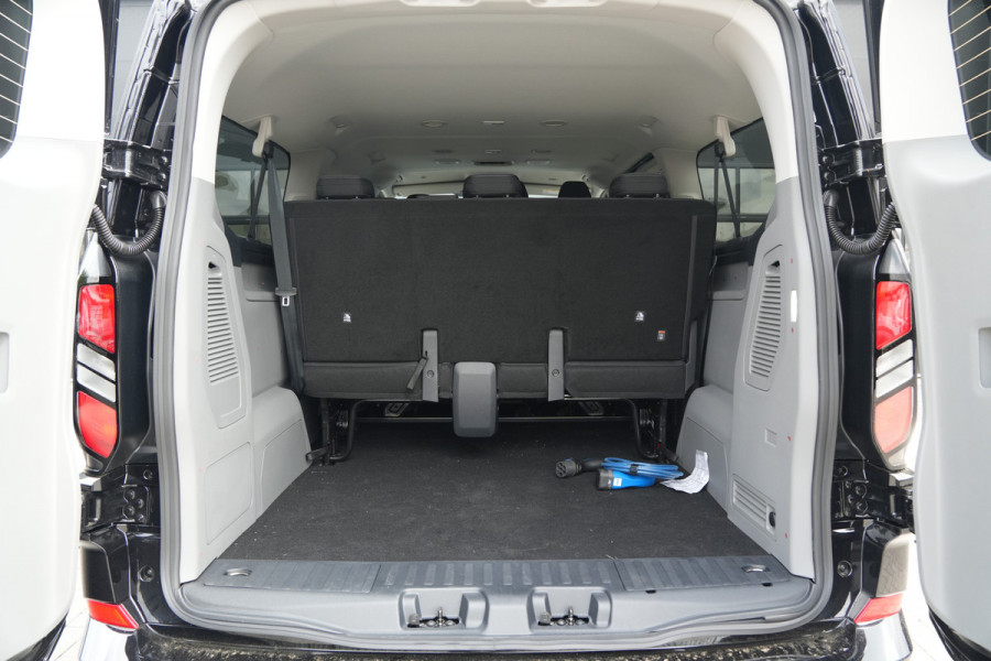Ford Transit Custom 340 2.5 PHEV L2H1 Limited 232pk 9 Zits - Keyless - ACC - Blindspot - Camera - Carplay - Navi - Prijs excl. BTW - Rijklaar