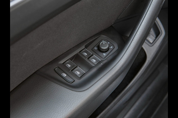 Volkswagen Passat Variant 1.4 TSI PHEV GTE Business Pano|Trekhaak|Camera|ACC|Stoelverwarming|Ergocomfort|Massage
