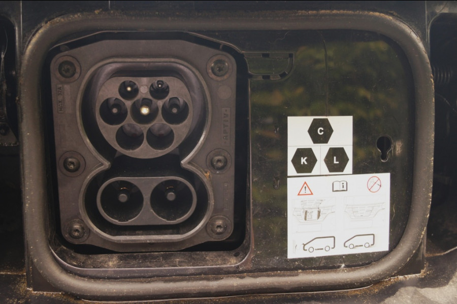 Dacia Spring Comfort Plus Orange Pack 27kWh -SOH92%-LEER-CAM-