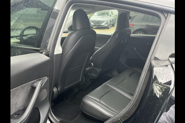 Tesla Model Y Long Range AWD 75 kWh SOH 96%| ACCU EN AANDRIJFLIJN GARANTIE T/M 09-2031 OF 192.000KM |BTW|  ELEKTRISCHE STOELEN| STOEL + STUURVERWARMING| ACHTERBANK VERWARMD