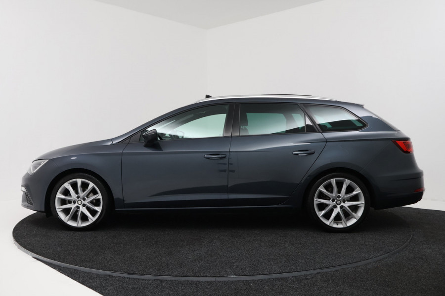 Seat Leon ST 1.5 TSI FR Business Intense (PANORAMADAK, CAMERA, STOELVERWARMING, CARPLAY, CRUISE CONTROL ADAPTIEF, SENSOREN)