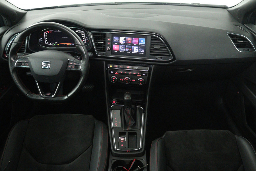 Seat Leon ST 1.5 TSI FR Business Intense (PANORAMADAK, CAMERA, STOELVERWARMING, CARPLAY, CRUISE CONTROL ADAPTIEF, SENSOREN)