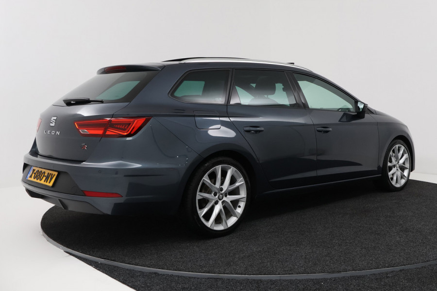 Seat Leon ST 1.5 TSI FR Business Intense (PANORAMADAK, CAMERA, STOELVERWARMING, CARPLAY, CRUISE CONTROL ADAPTIEF, SENSOREN)