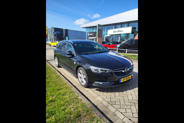 Opel Insignia Sports Tourer 1.6 Turbo 200 PK Innovation Automaat | Trekhaak | Leren bekleding | 18 INCH Lichtmetalen Velgen | Camera | Navigatie